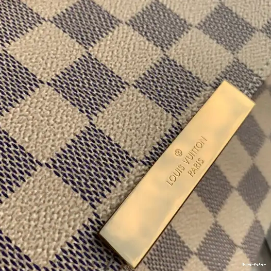 Louis Favorite Vuitton PM 0614